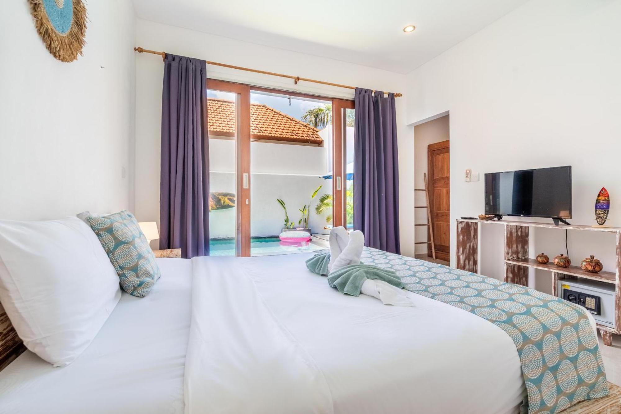 4-Bedroom Pool Villa Near Seminyak Center Eksteriør bilde