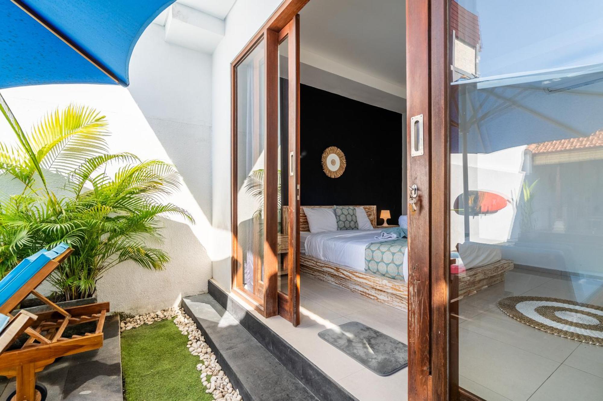 4-Bedroom Pool Villa Near Seminyak Center Eksteriør bilde