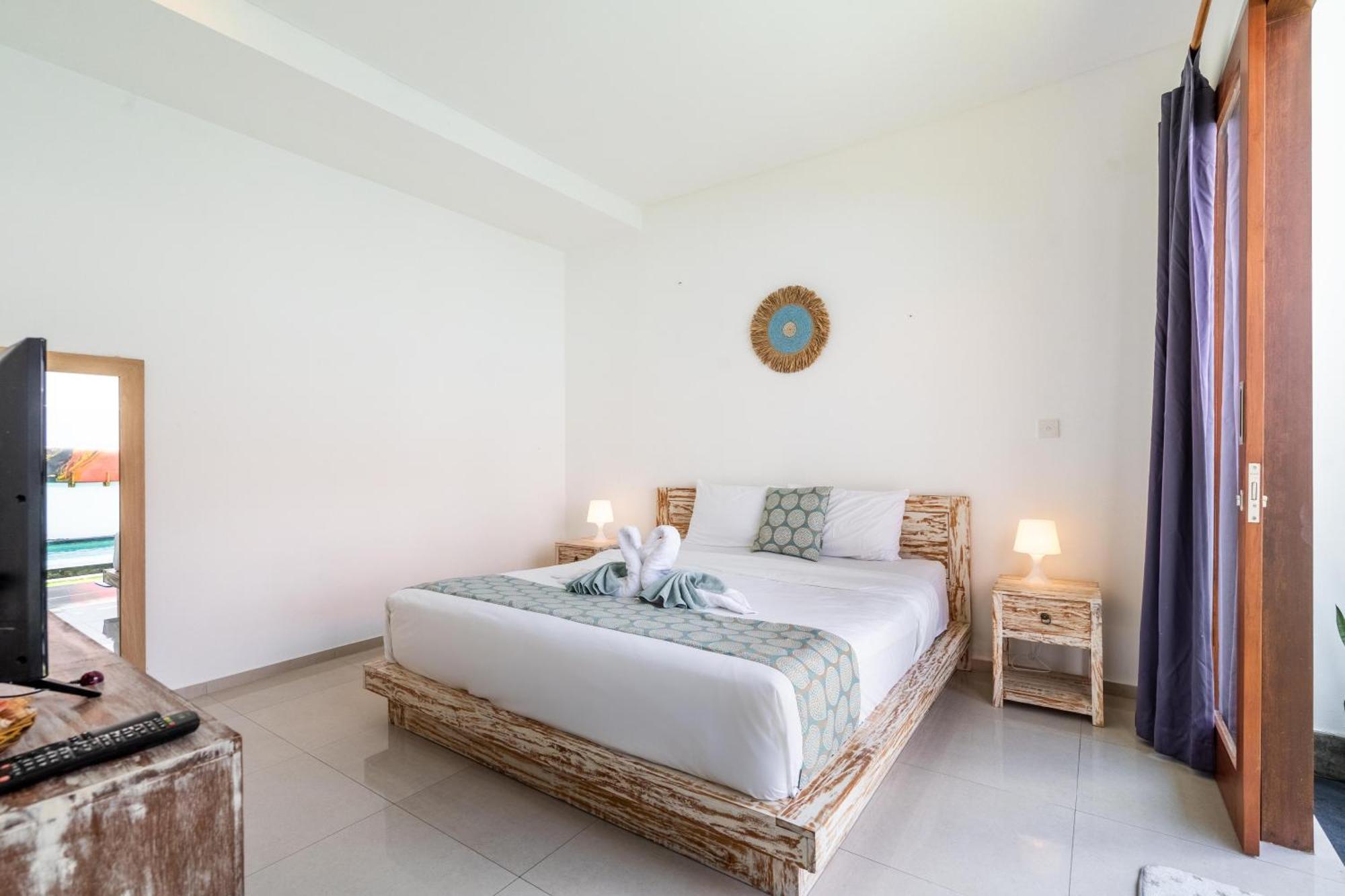 4-Bedroom Pool Villa Near Seminyak Center Eksteriør bilde